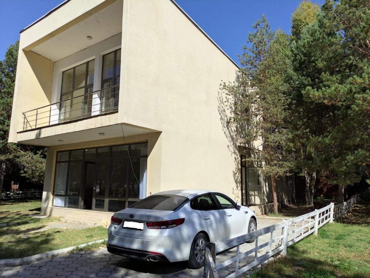 Вилла В Пансионате Витязь Villa Chok-Tal Eksteriør billede